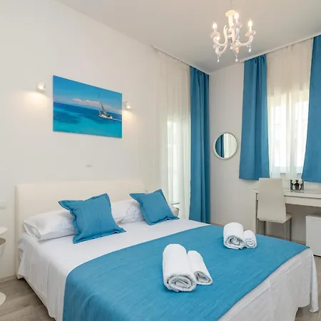 Bed & Breakfast Lux 4*
