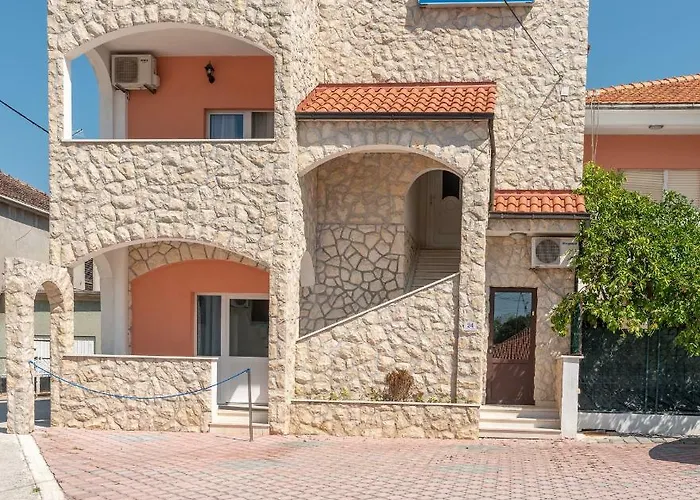 Oda ve Kahvaltı Lux 4*