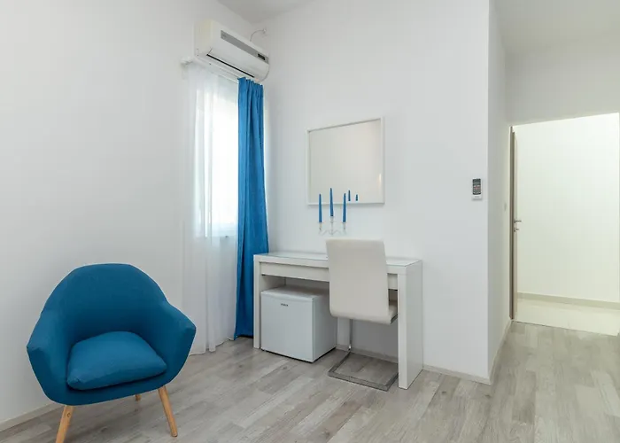 Lux Oda ve Kahvaltı